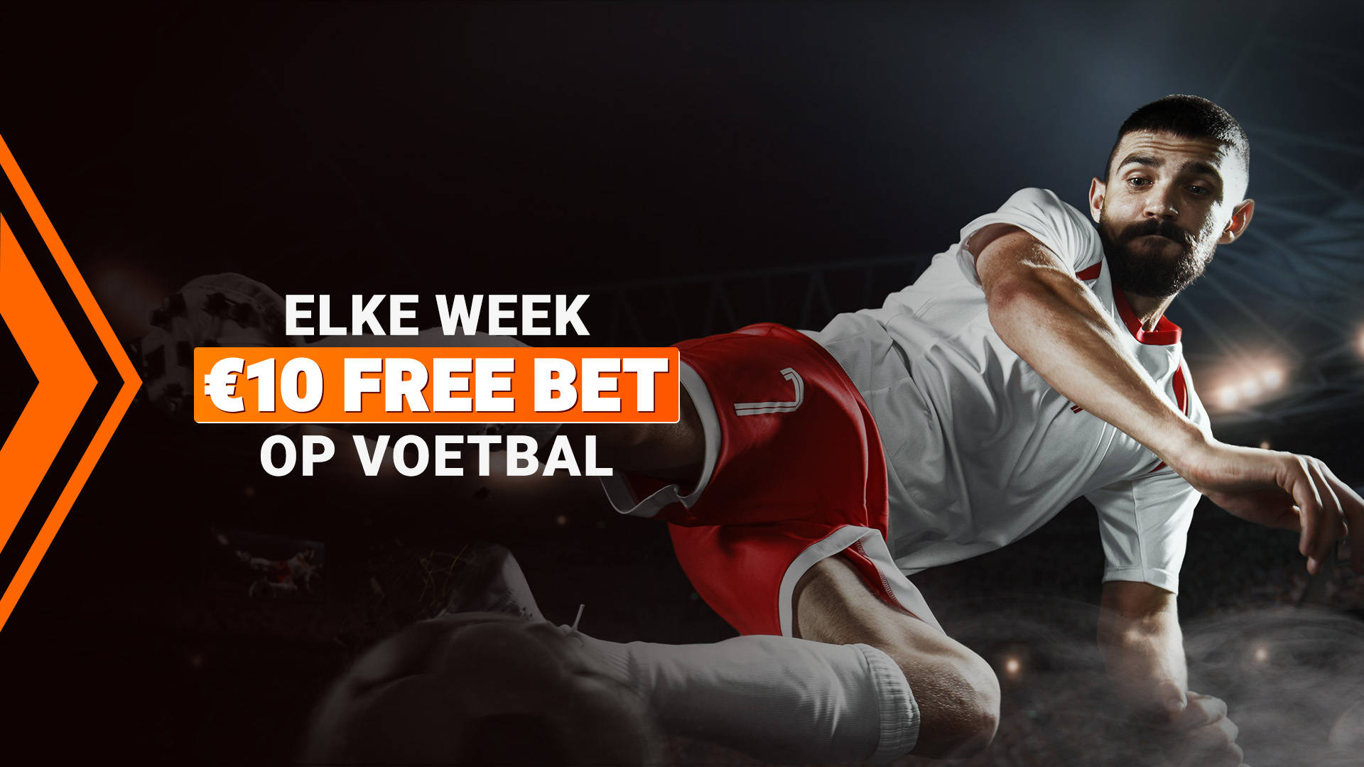 Elke week €10 Free Bet op voetbal met voetballer in actie.