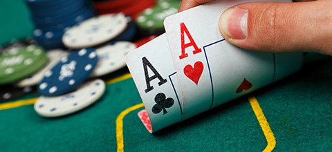 Pokerikädet - Opas pokerikäsien arvojärjestykseen | LeoVegas