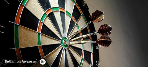 Darts Betting Guide - How To Bet on Darts | LeoVegas Sportsbook