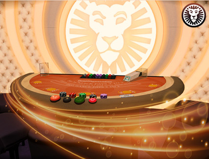När ska man stanna eller slå i blackjack? (med tabell)